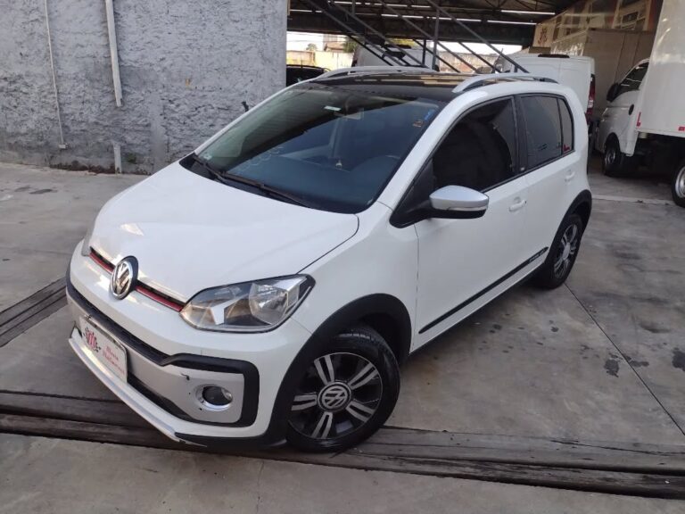 Em estoque- Volkswagen Cross Up! Tsi 2018 Revisado Com garantia Laudo Aprovado Ótimo estado de conservação Km Baixo Completa Pronta para viajar Ágil Pneus novos Step Novo Lindíssimo Consulte-no